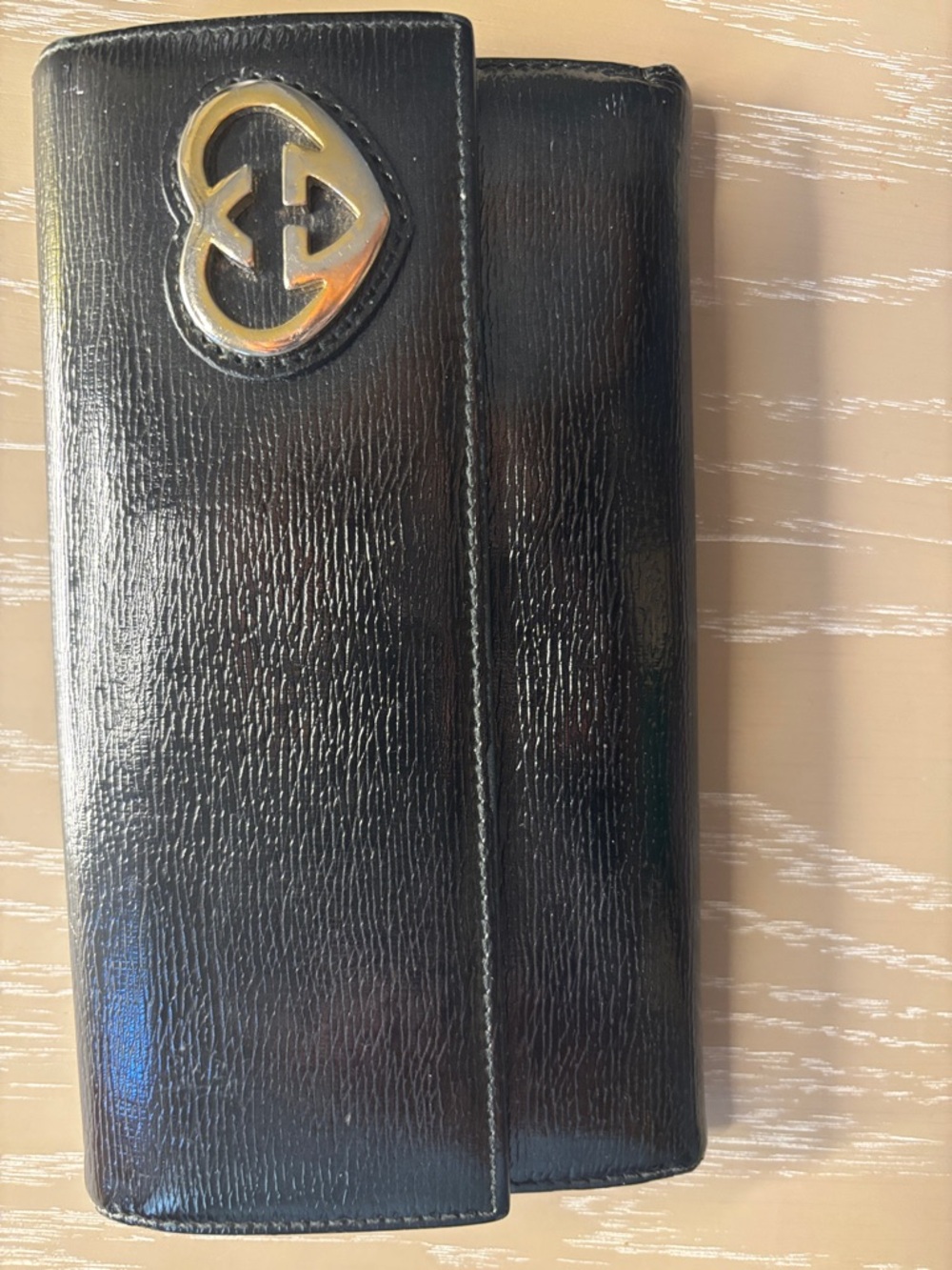 Gucci Black Patent Leather Long Wallet with Silver Interlocking Emblem